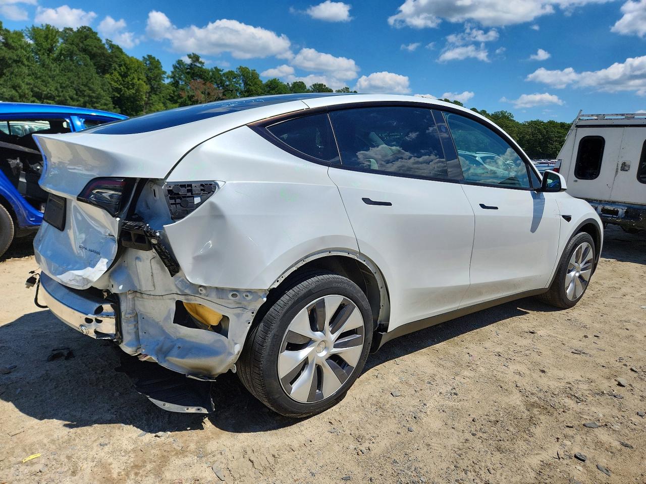 2023 TESLA MODEL Y — снимка 3