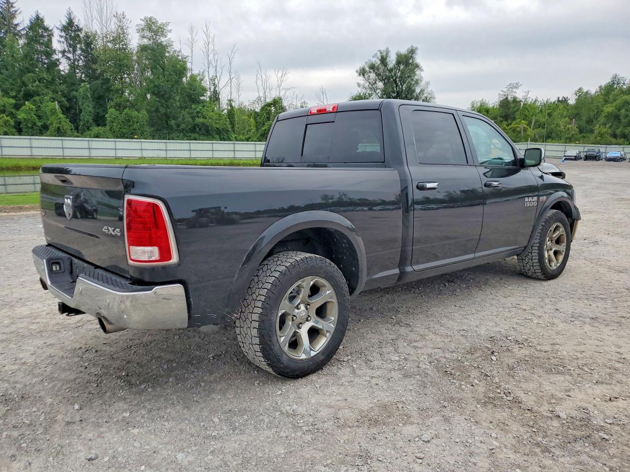 2016 RAM 1500 LARAMIE — снимка 3