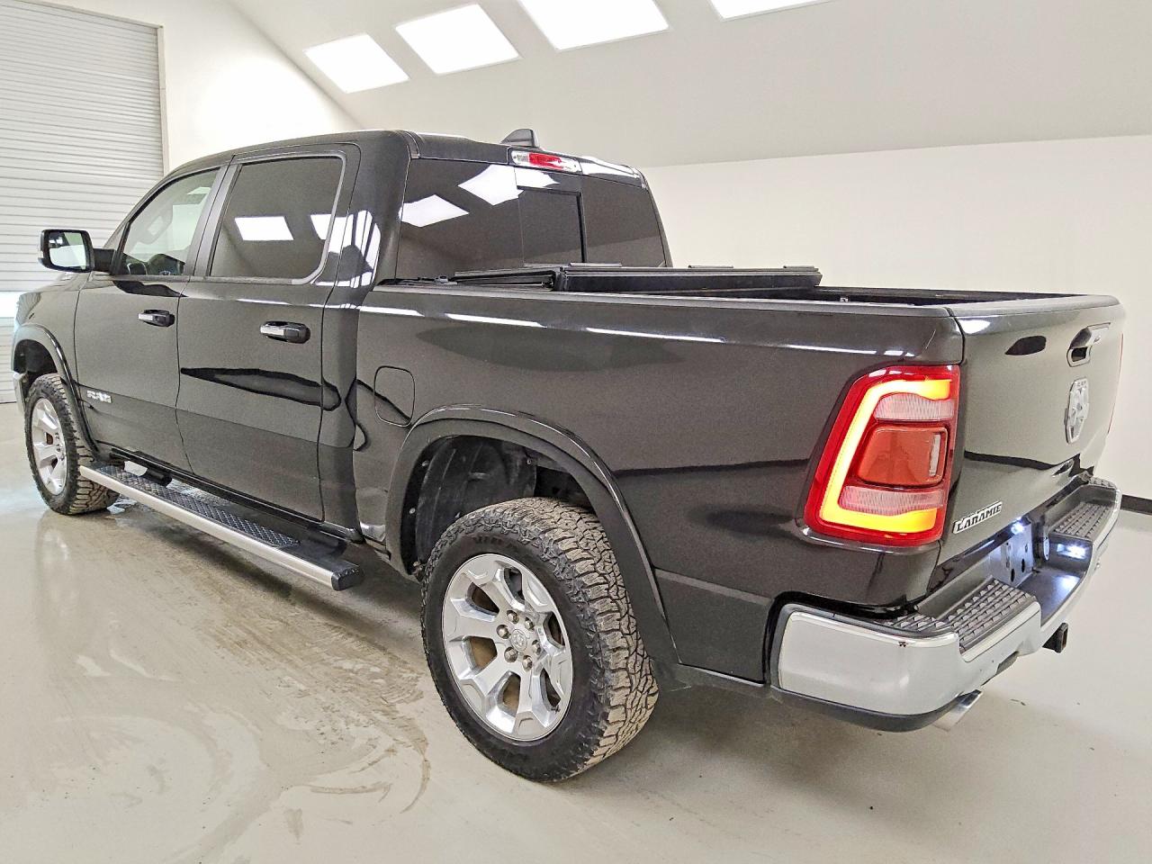 2019 RAM 1500 LARAMIE — снимка 2