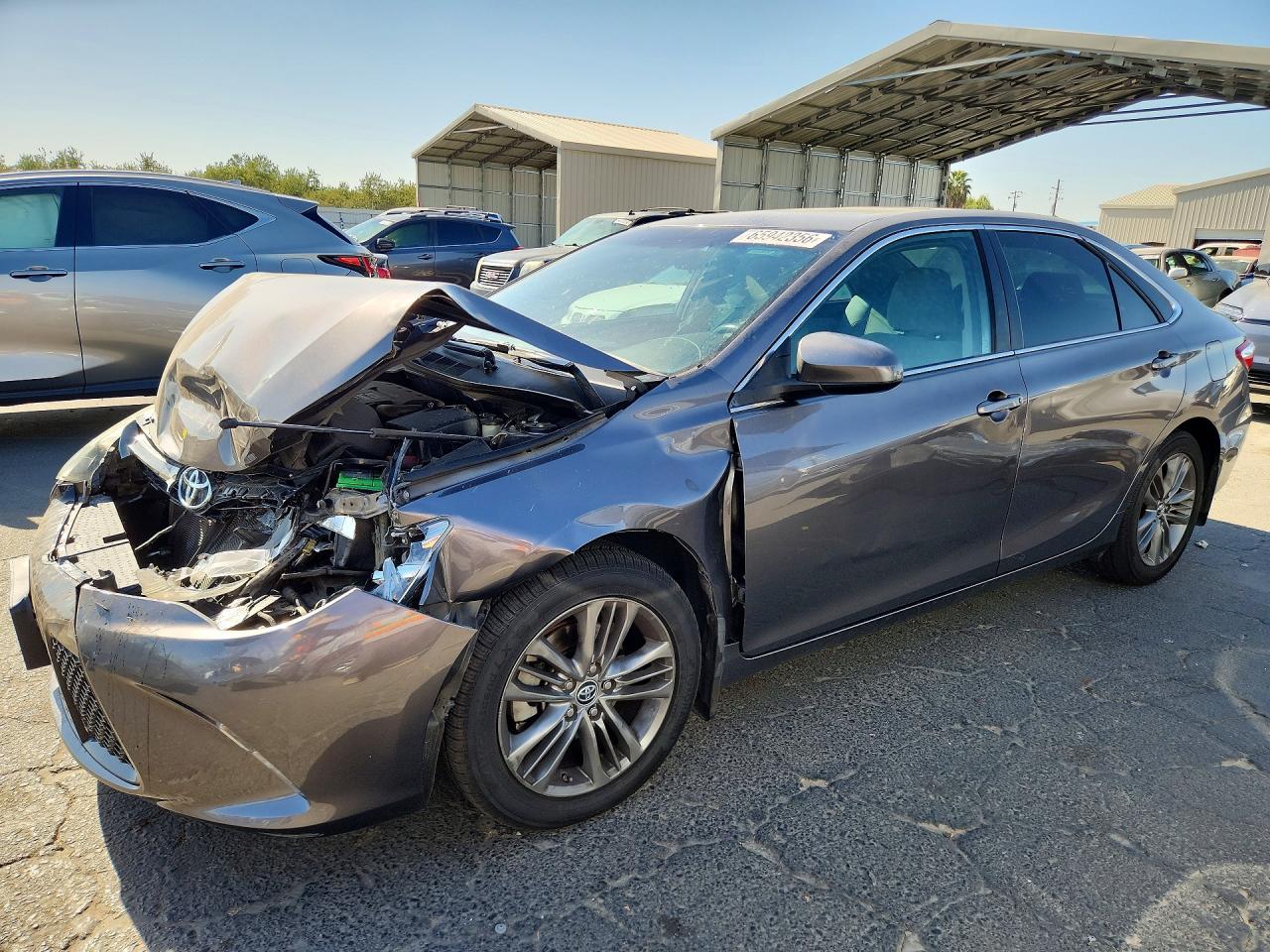 2016 TOYOTA CAMRY SE