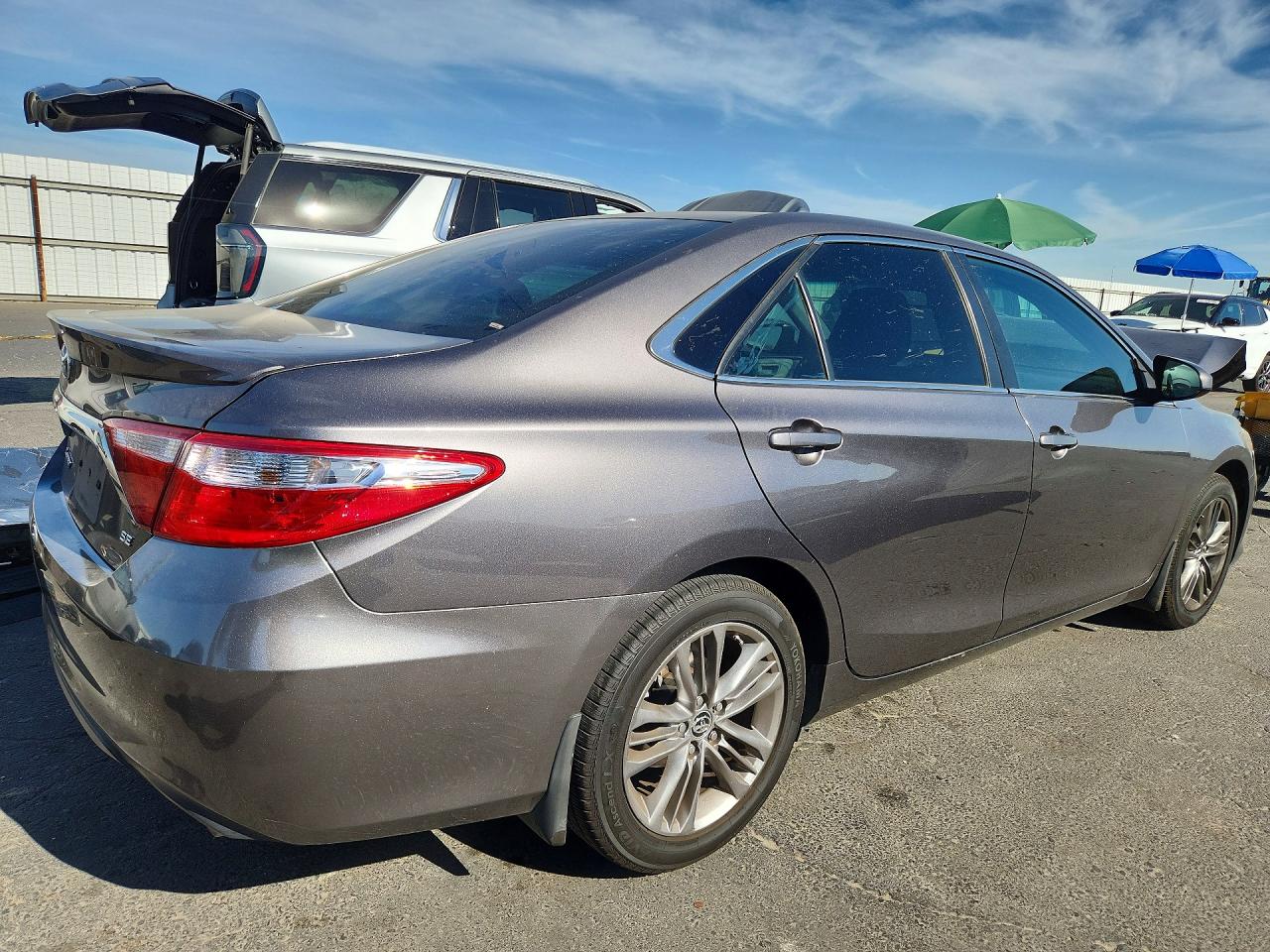 2016 TOYOTA CAMRY SE — снимка 3