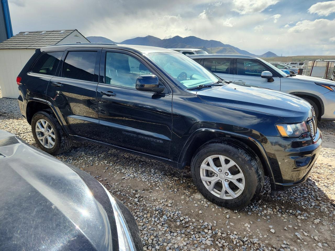 2017 JEEP GRAND CHEROKEE LAREDO — снимка 4