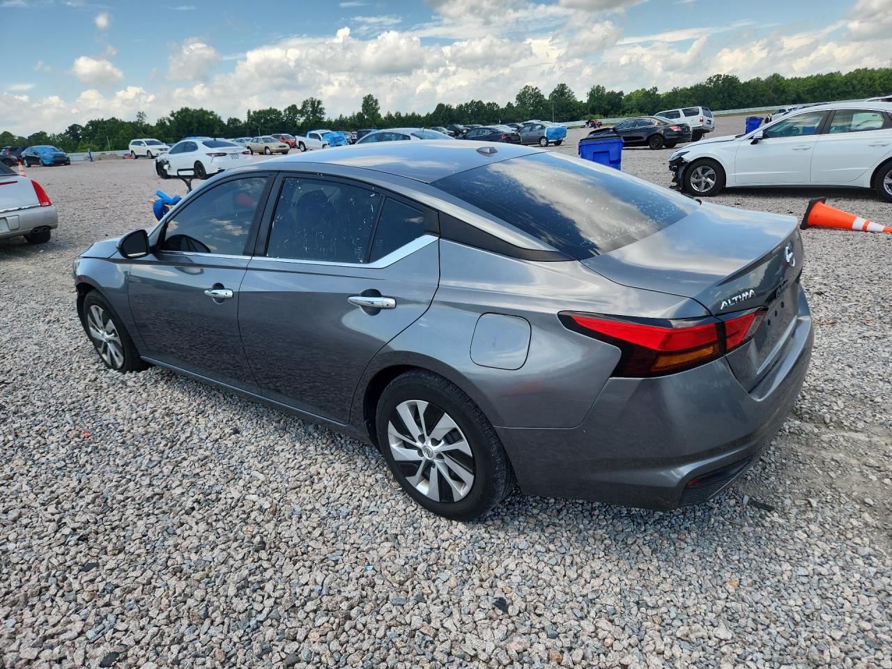 2020 NISSAN ALTIMA S — снимка 2