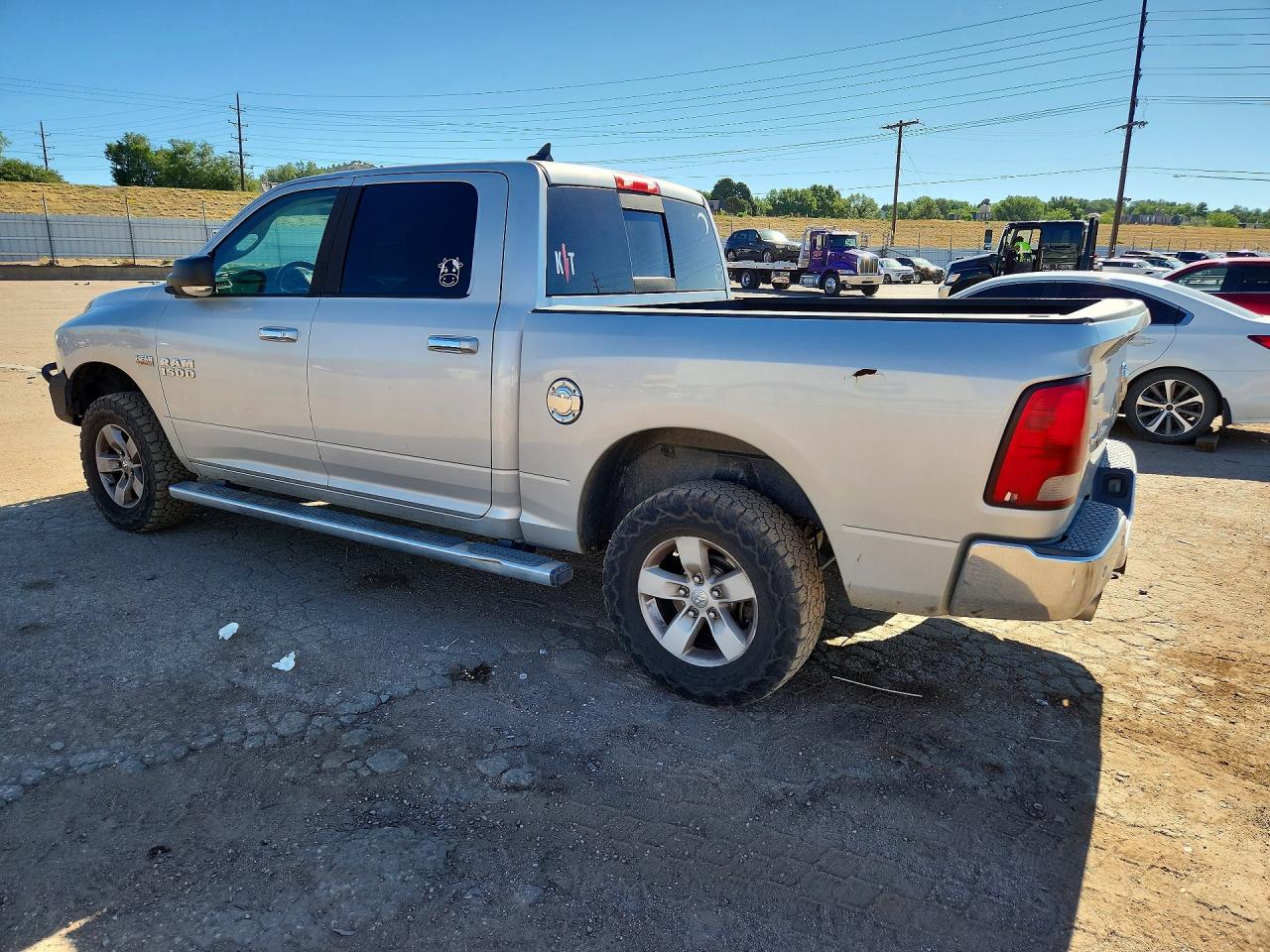 2016 RAM 1500 SLT — снимка 2