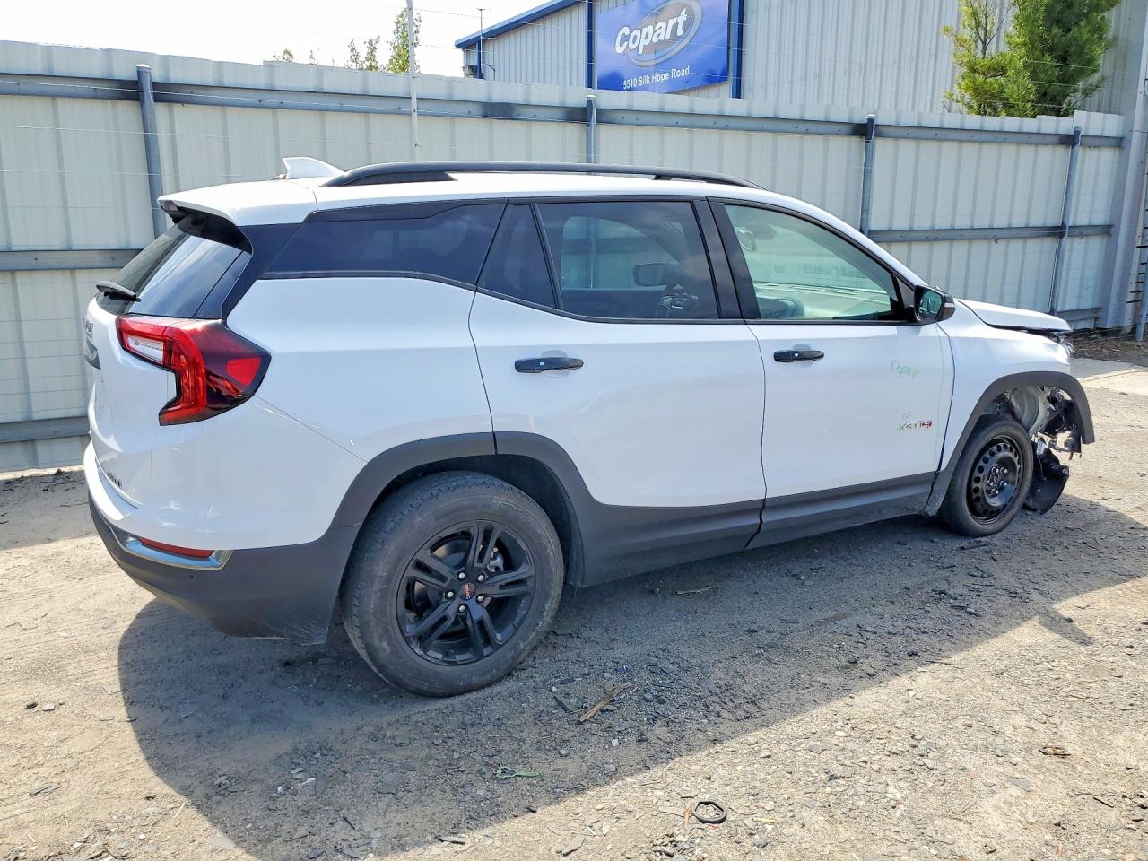 2024 GMC TERRAIN AT4 — снимка 3