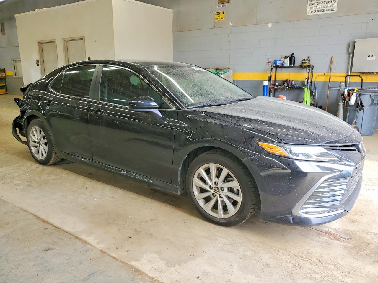2023 TOYOTA CAMRY LE — снимка 4