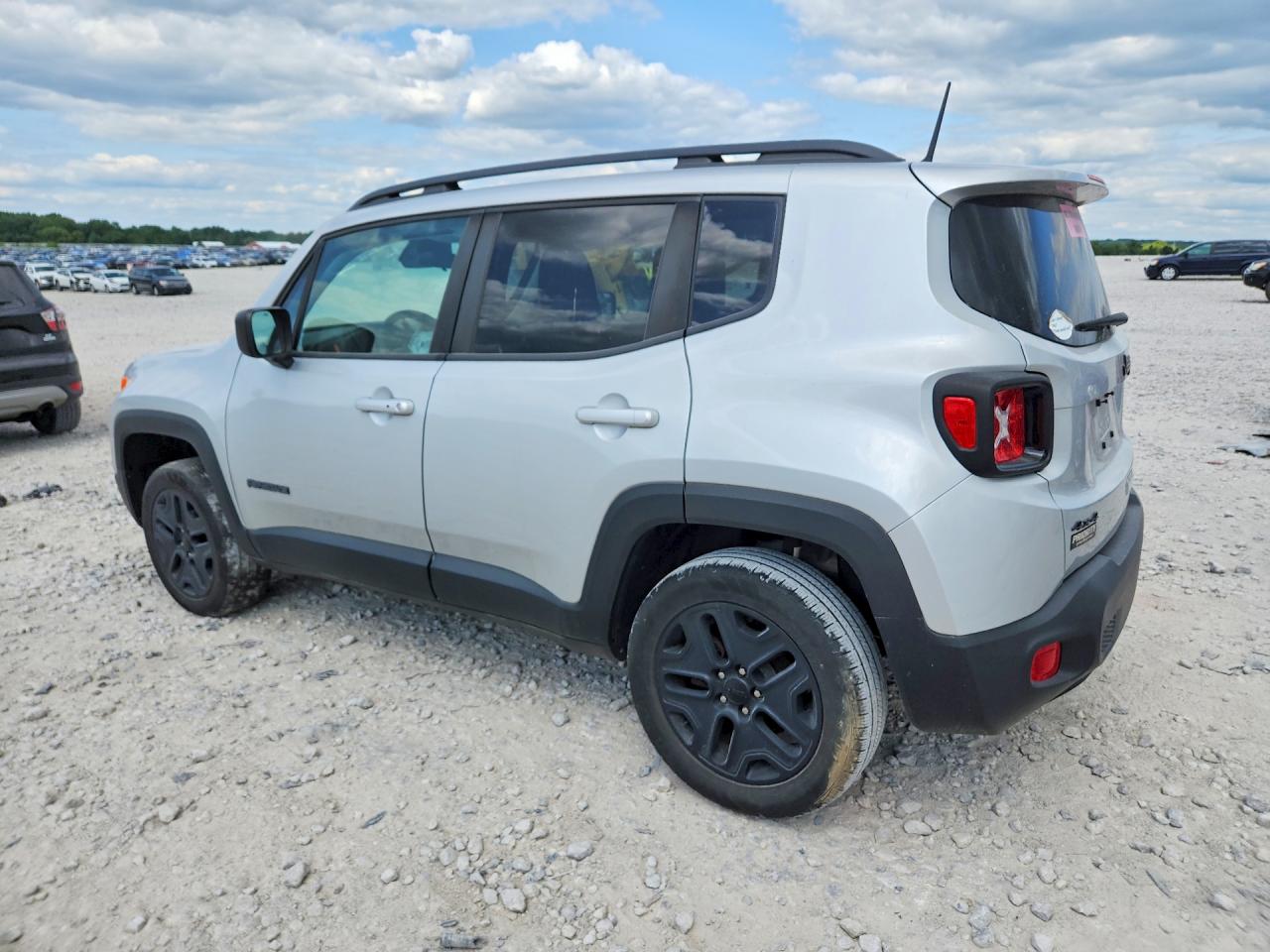 2019 JEEP RENEGADE SPORT — снимка 2