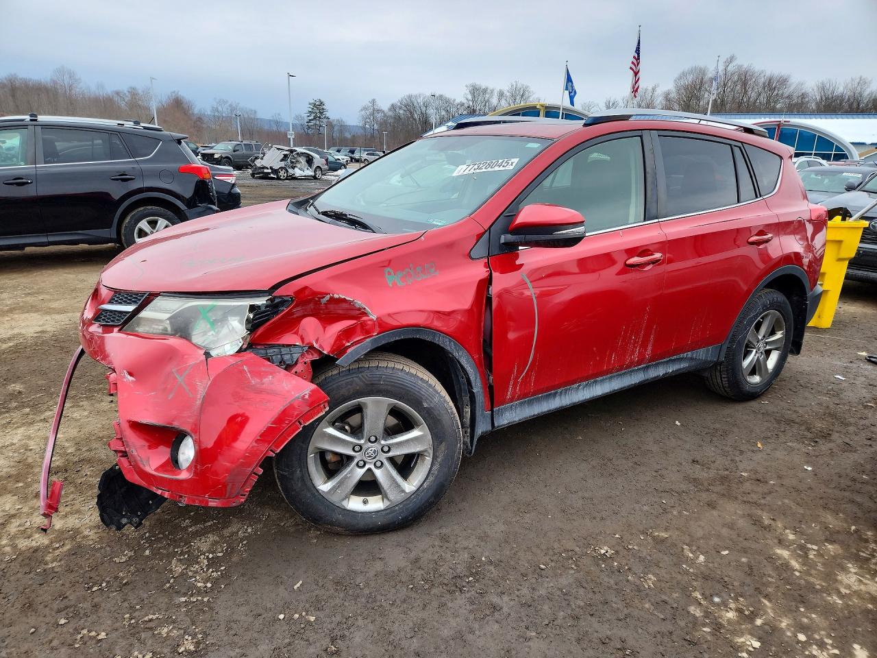 2015 TOYOTA RAV4 XLE