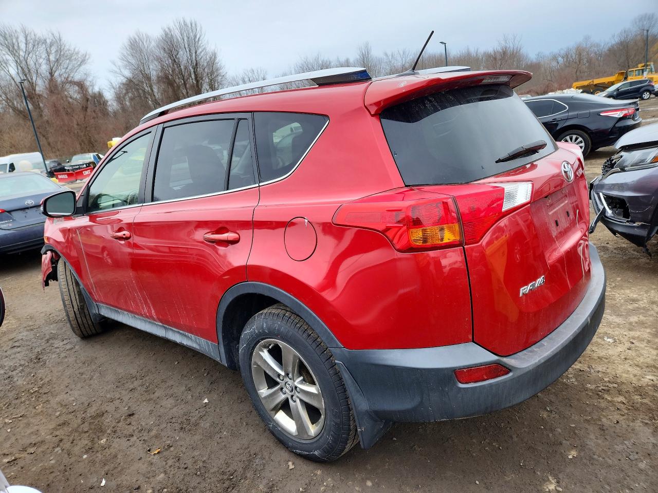 2015 TOYOTA RAV4 XLE — снимка 2