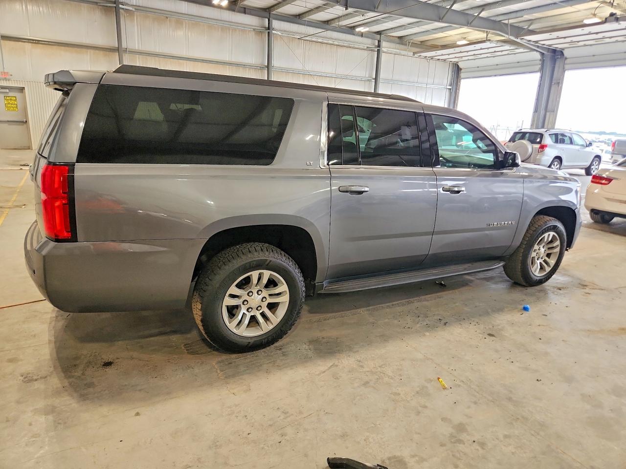 2020 CHEVROLET SUBURBAN K1500 LT — снимка 3