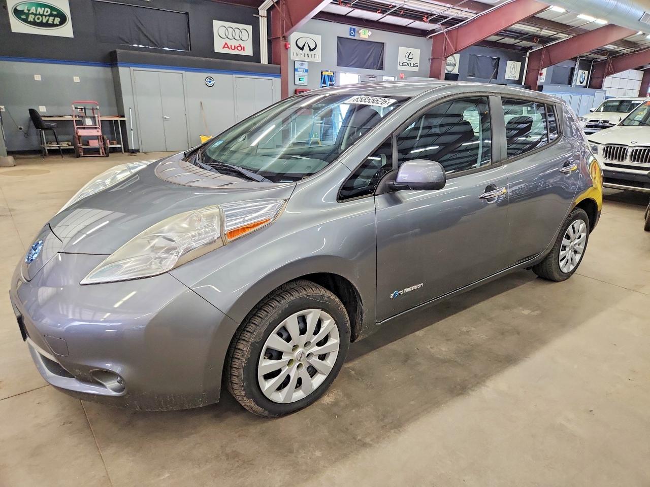 2015 NISSAN LEAF S