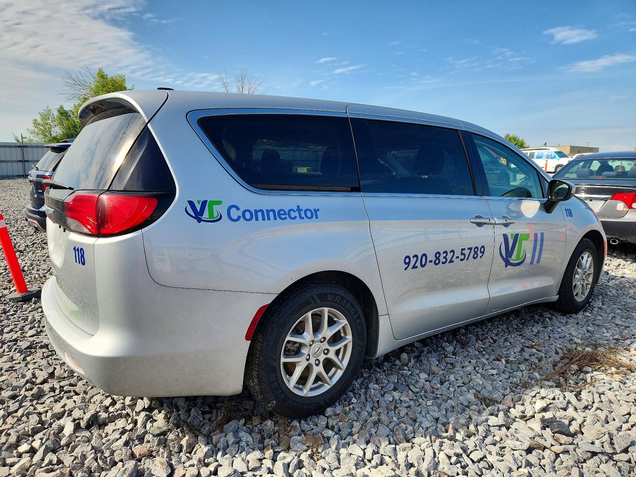 2022 CHRYSLER VOYAGER LX — снимка 3