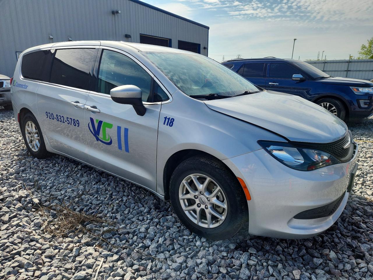 2022 CHRYSLER VOYAGER LX — снимка 4
