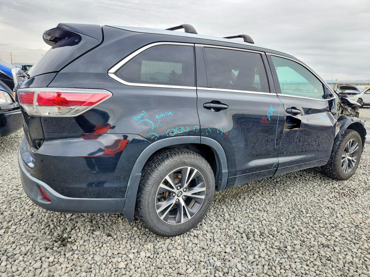 2016 TOYOTA HIGHLANDER XLE — снимка 3