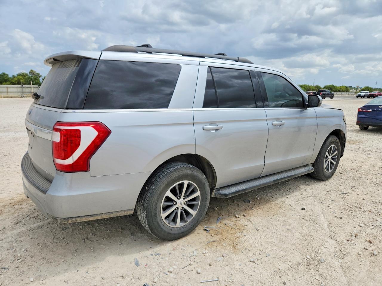 2020 FORD EXPEDITION XLT — снимка 3