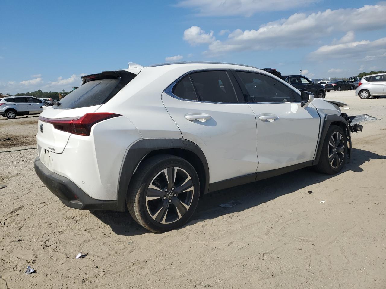 2021 LEXUS UX 200 — снимка 3