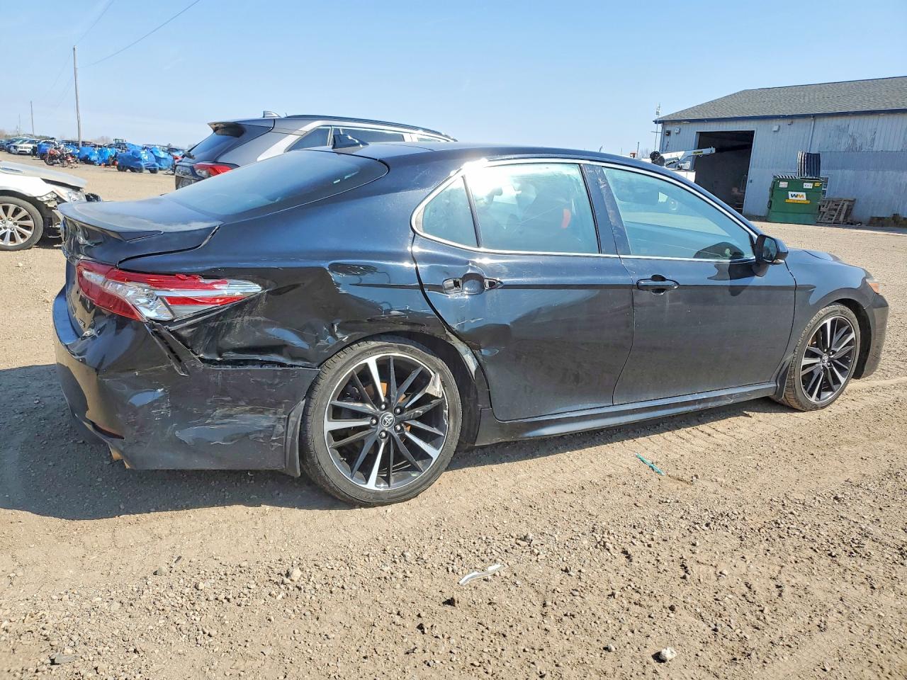 2018 TOYOTA CAMRY XLE V6 — снимка 3