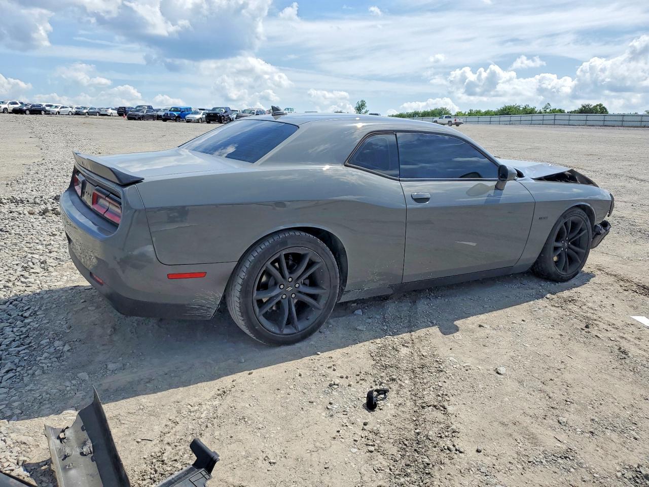2017 DODGE CHALLENGER R — снимка 3