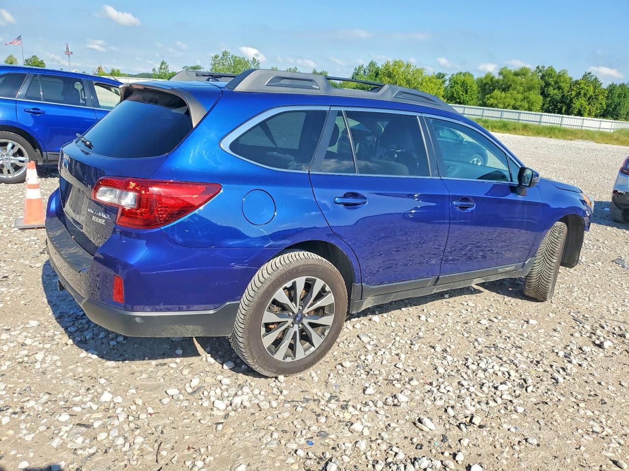 2015 SUBARU OUTBACK 2.5I LIMITED — снимка 3