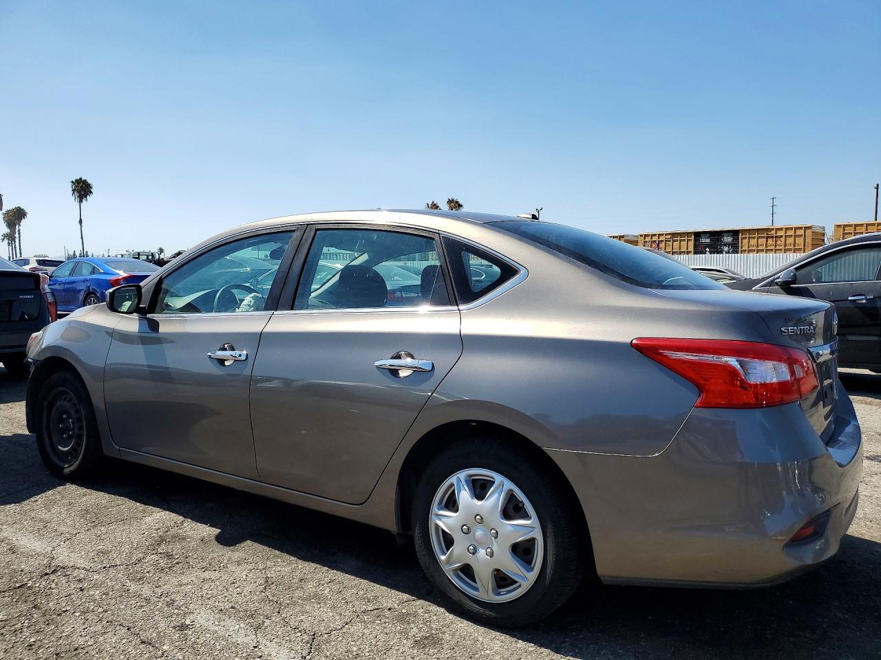 2016 NISSAN SENTRA SV — снимка 2