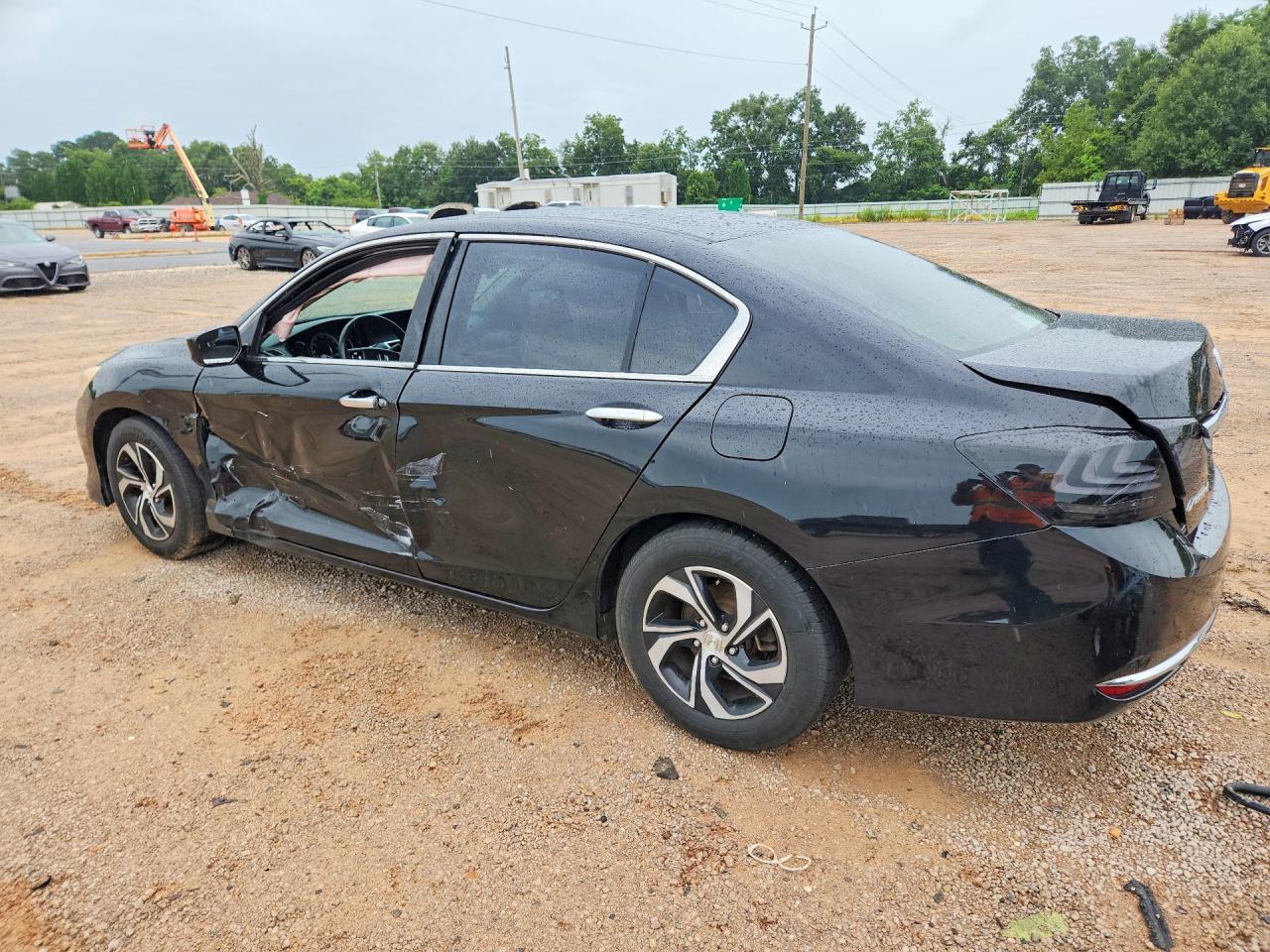 2016 HONDA ACCORD LX — снимка 2