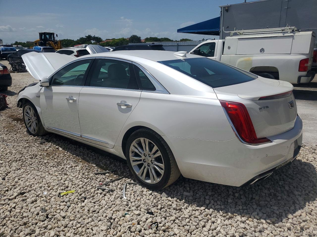 2018 CADILLAC XTS LUXURY — снимка 2