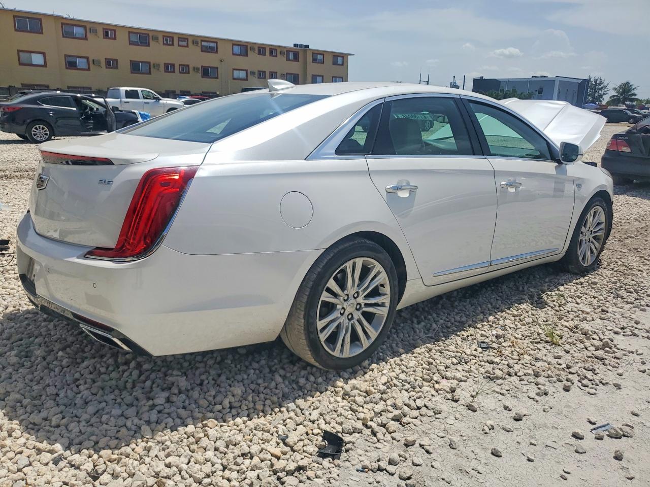 2018 CADILLAC XTS LUXURY — снимка 3
