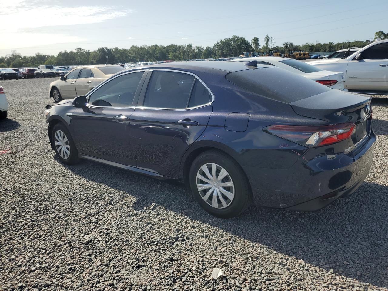 2021 TOYOTA CAMRY LE — снимка 2