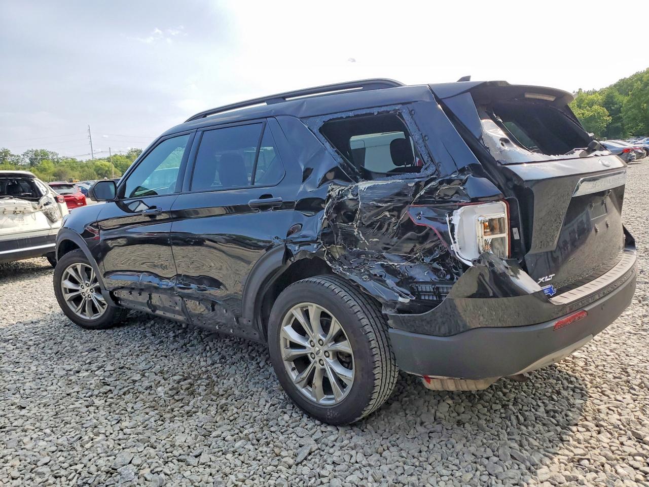 2020 FORD EXPLORER XLT — снимка 2