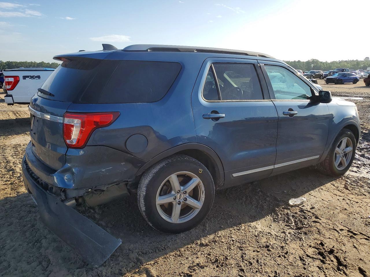 2018 FORD EXPLORER XLT — снимка 3