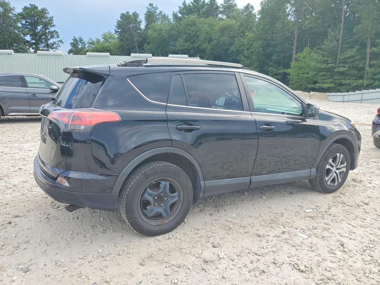 2018 TOYOTA RAV4 LE — снимка 3