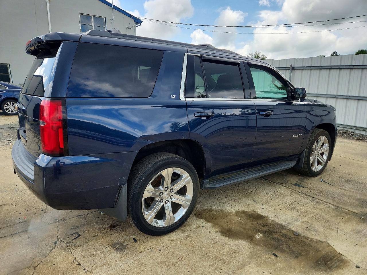2017 CHEVROLET TAHOE K1500 LT — снимка 3