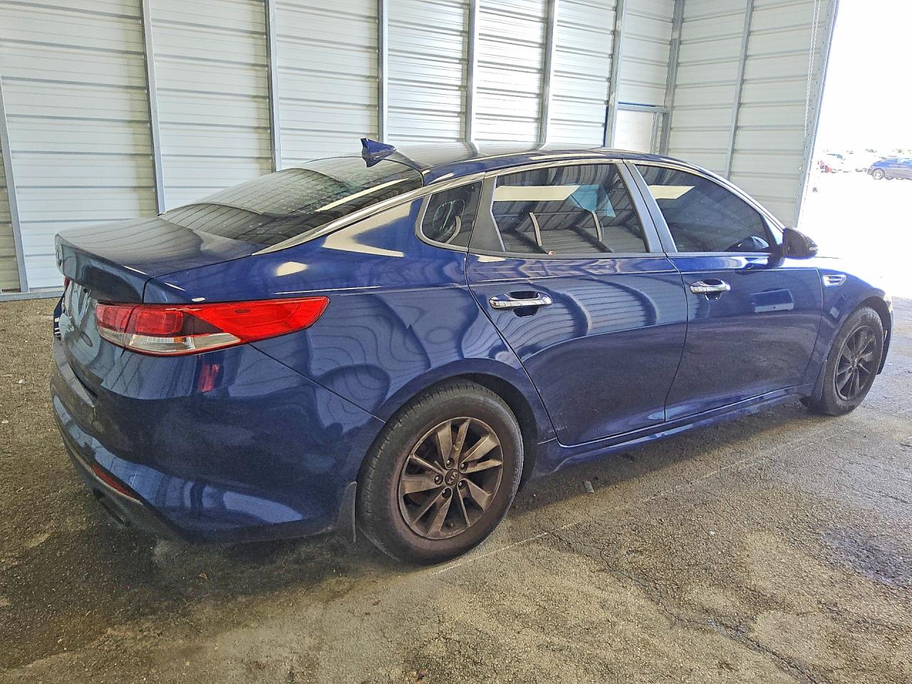 2017 KIA OPTIMA LX — снимка 3