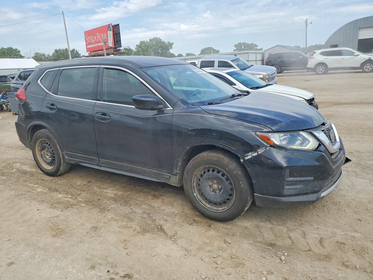 2017 NISSAN ROGUE S — снимка 4