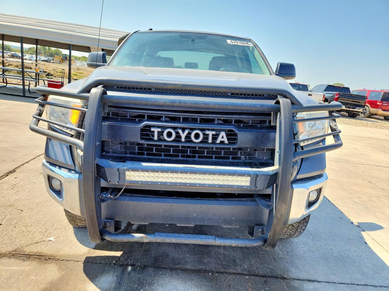 2017 TOYOTA TUNDRA CREWMAX SR5 — снимка 5
