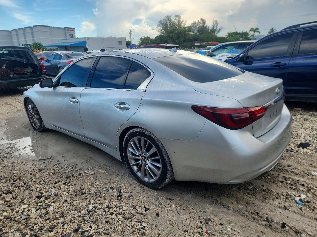 2015 INFINITI Q50 PREMIUM — снимка 2