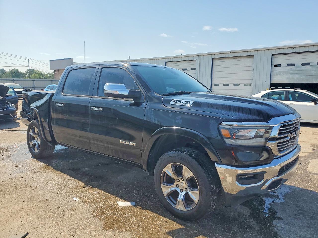 2019 RAM 1500 LARAMIE — снимка 4