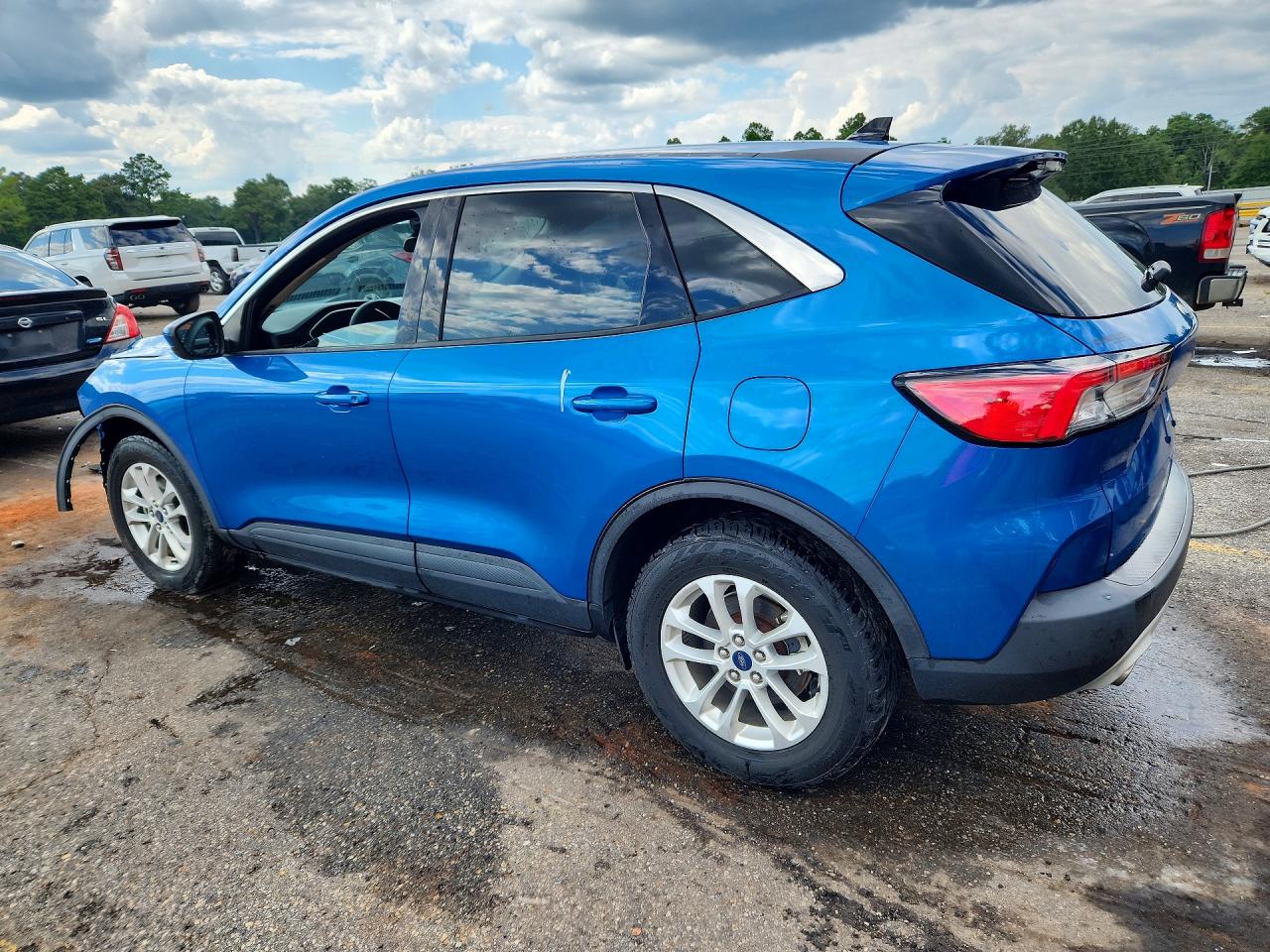 2020 FORD ESCAPE SE — снимка 2