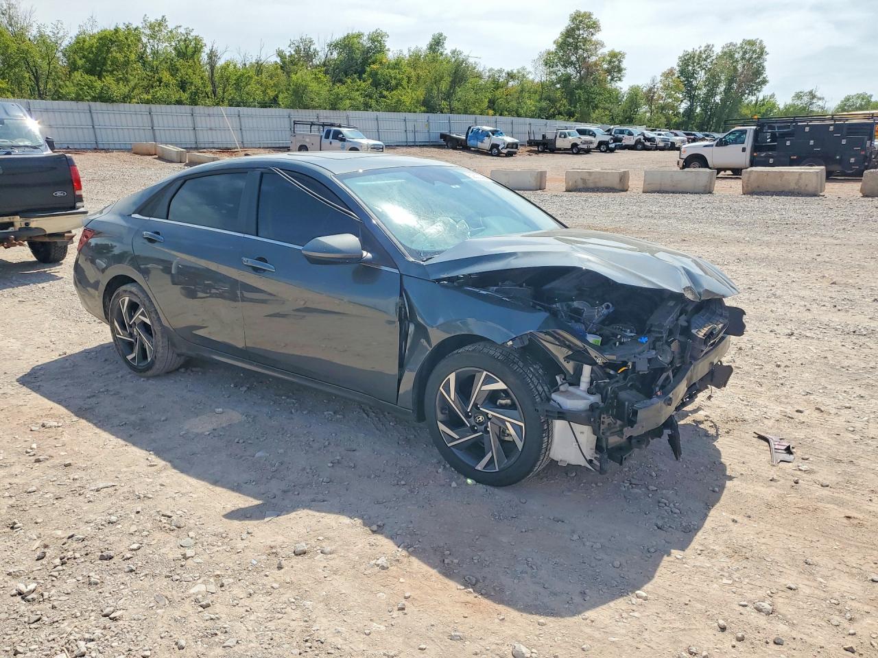 2025 HYUNDAI ELANTRA SEL — снимка 4