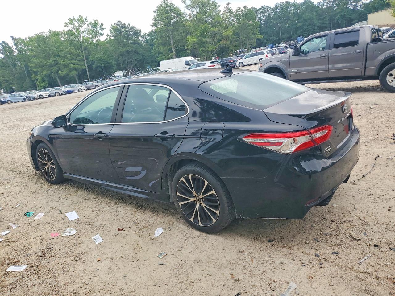 2020 TOYOTA CAMRY SE — снимка 2