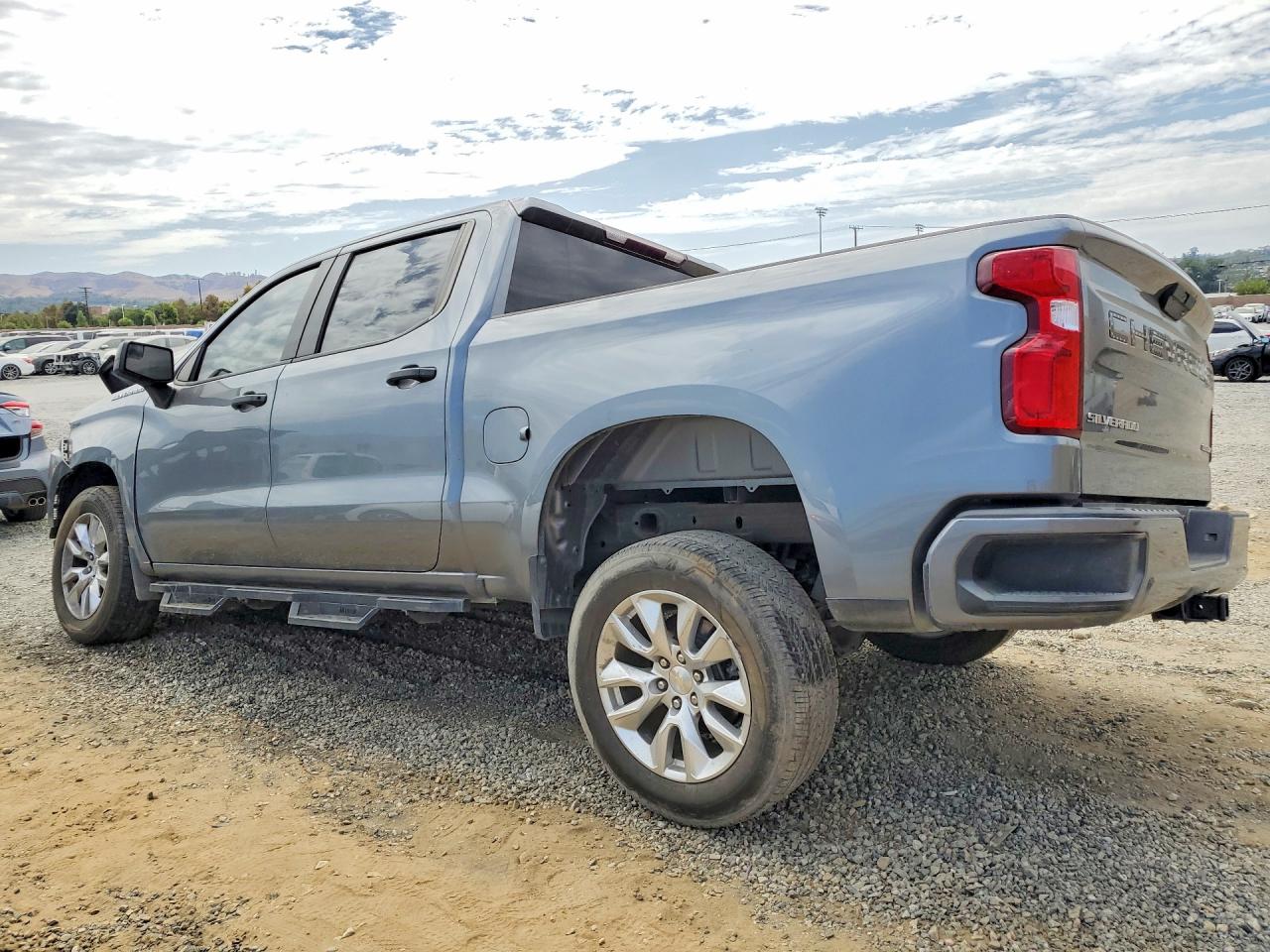 2021 CHEVROLET SILVERADO C1500 CUSTOM — снимка 2