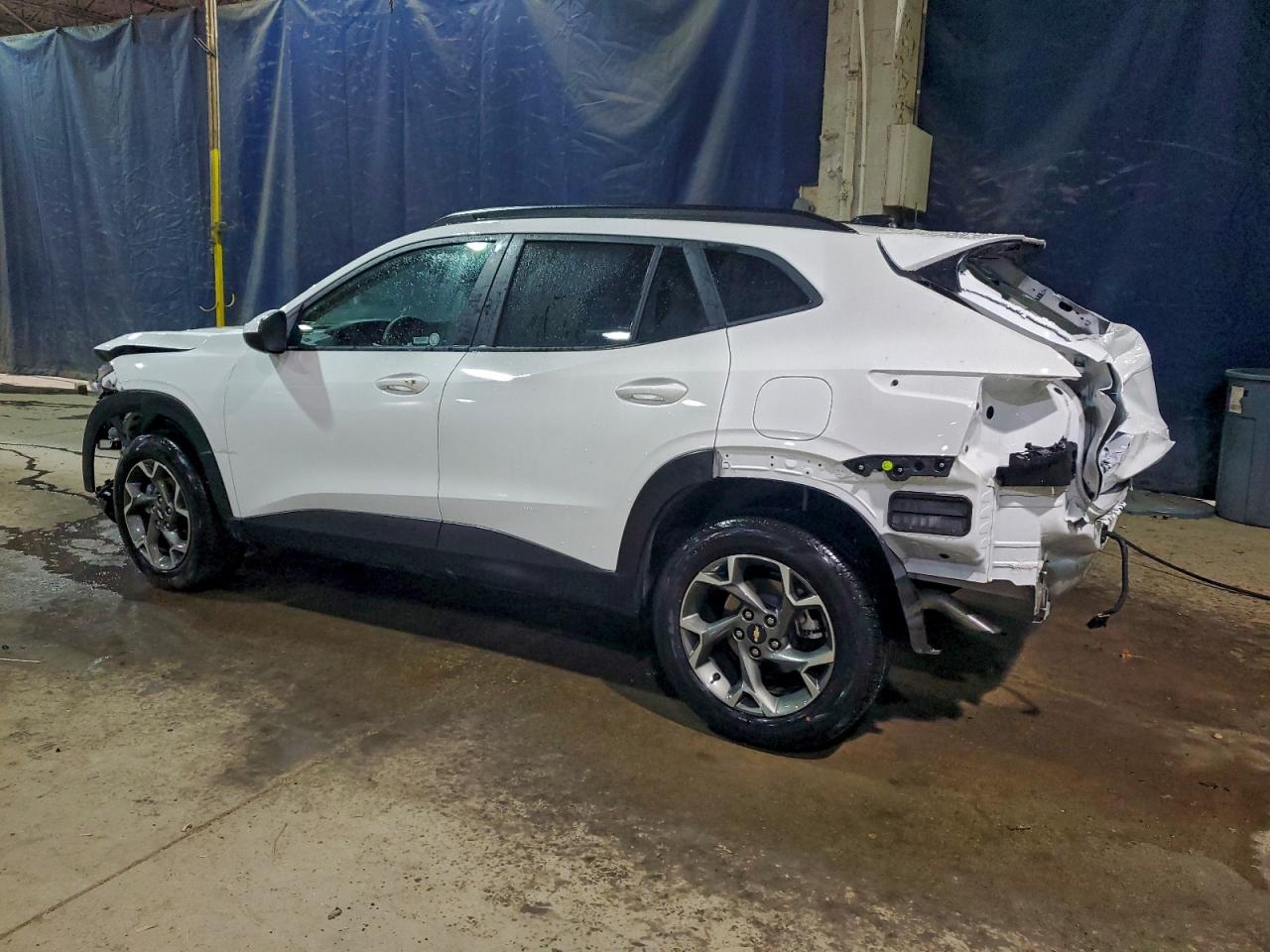 2025 CHEVROLET TRAX 1LT — снимка 2