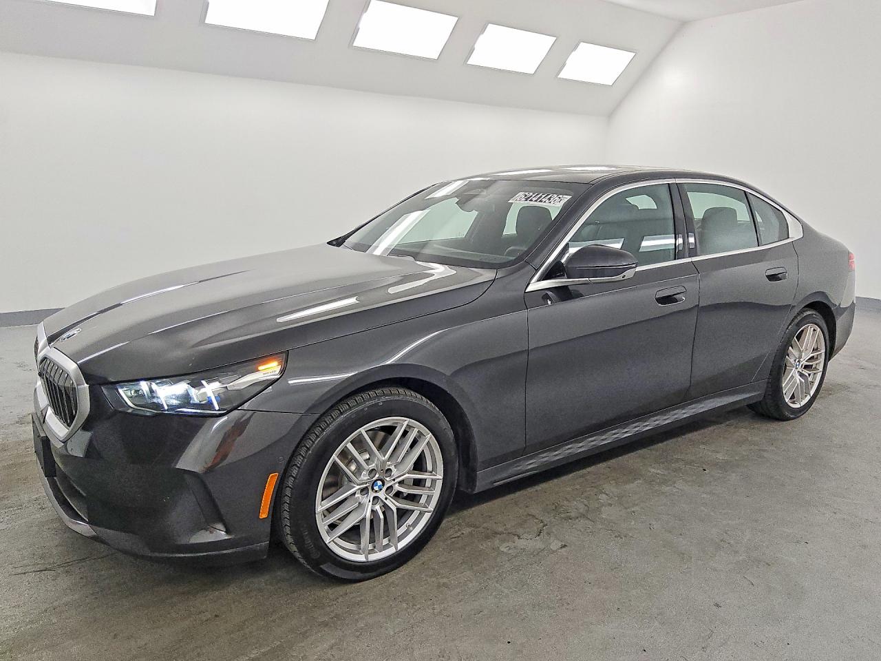 2025 BMW 530 XI