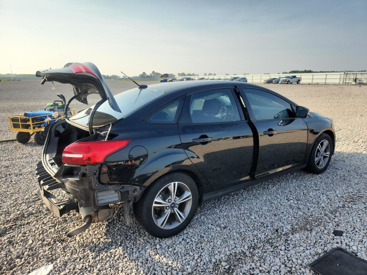 2017 FORD FOCUS SE — снимка 3