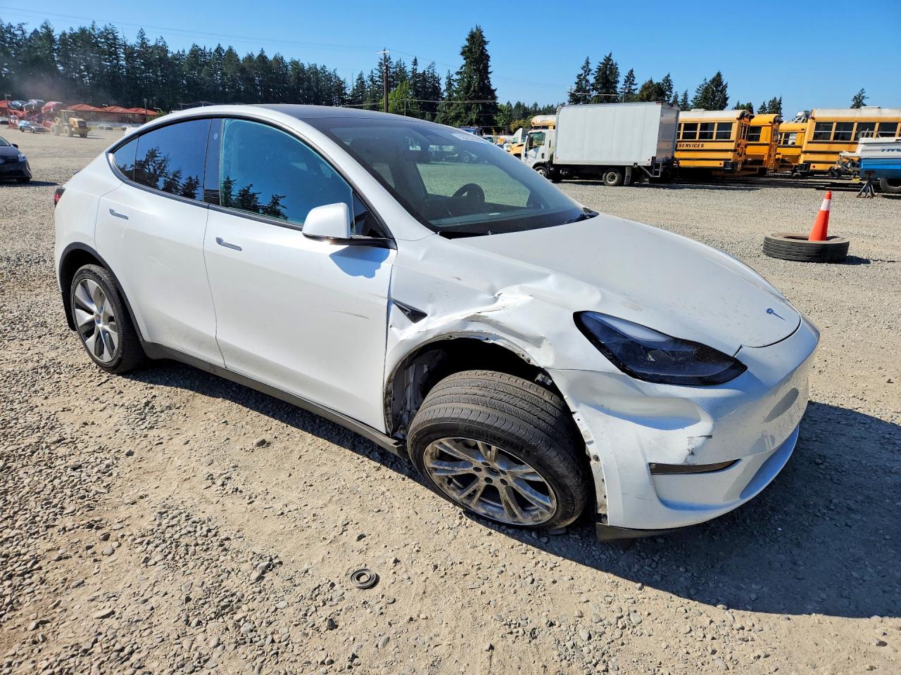 2023 TESLA MODEL Y — снимка 4