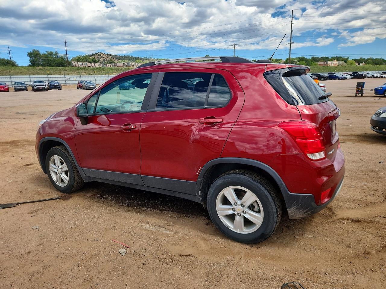 2021 CHEVROLET TRAX 1LT — снимка 2