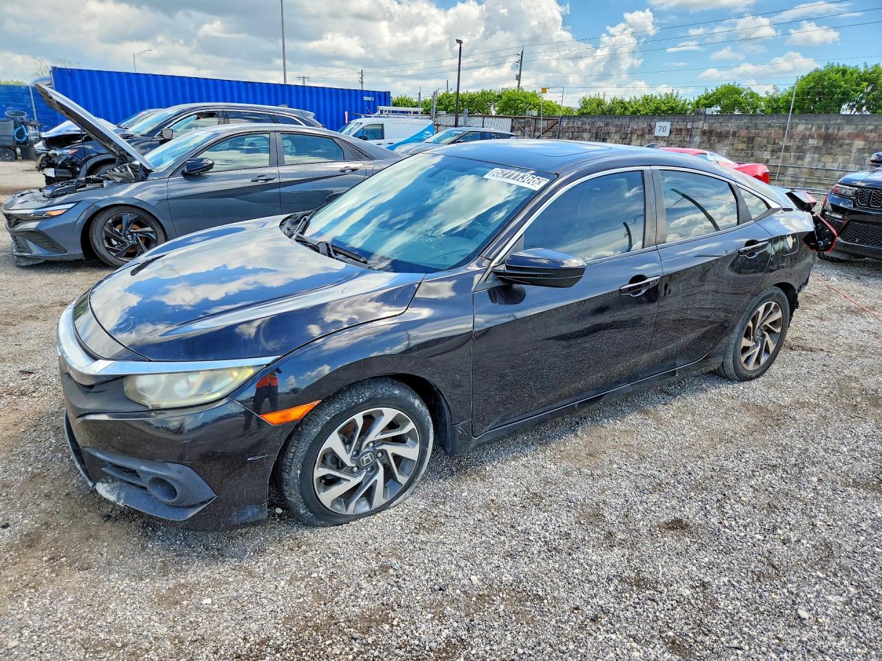 2017 HONDA CIVIC EX