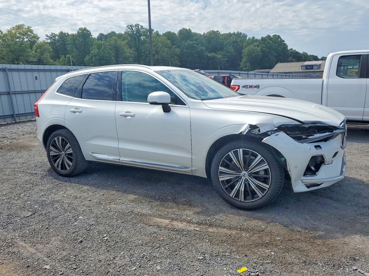 2022 VOLVO XC60 B6 INSCRIPTION — photo 4