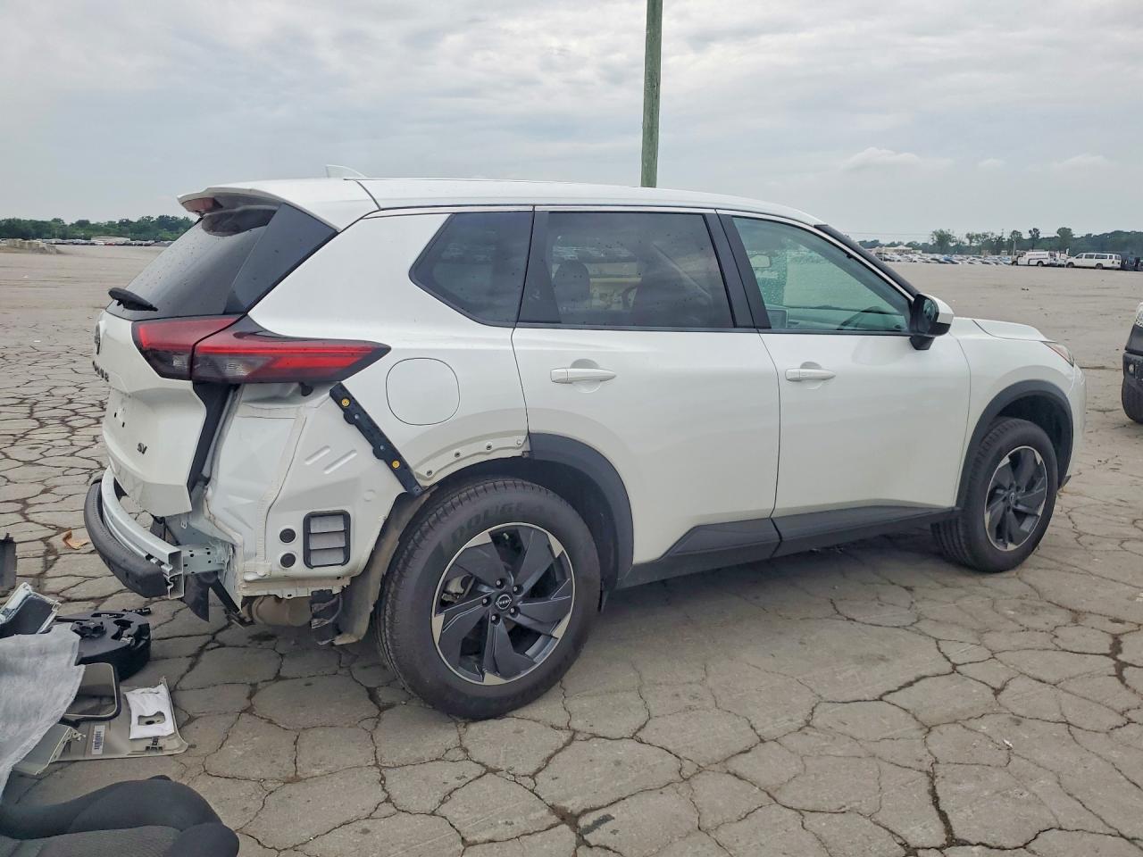 2024 NISSAN ROGUE SV — снимка 3