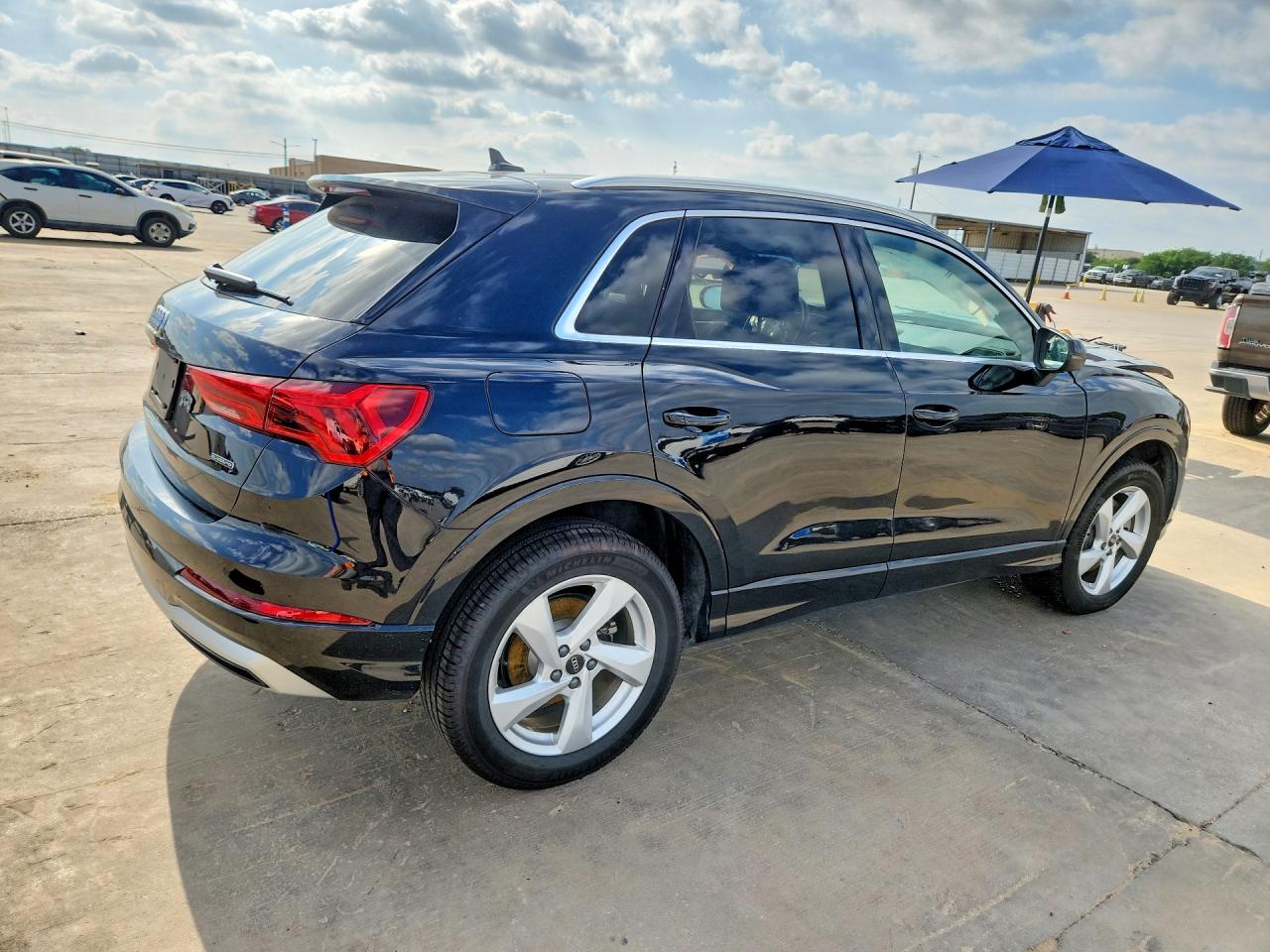 2022 AUDI Q3 PREMIUM 40 — снимка 3
